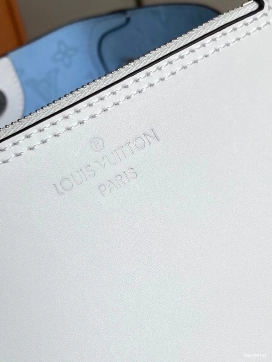 Fake Louis Bags LOUIS PM VUITTON HINA 0817